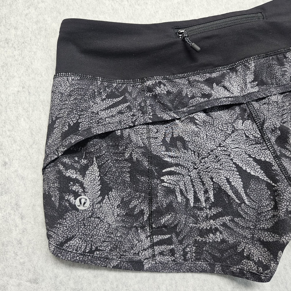 Lululemon Speed Short  3"‎ Inseam Womens Sz. 4 Multi Black Lined - Picture 9 of 10